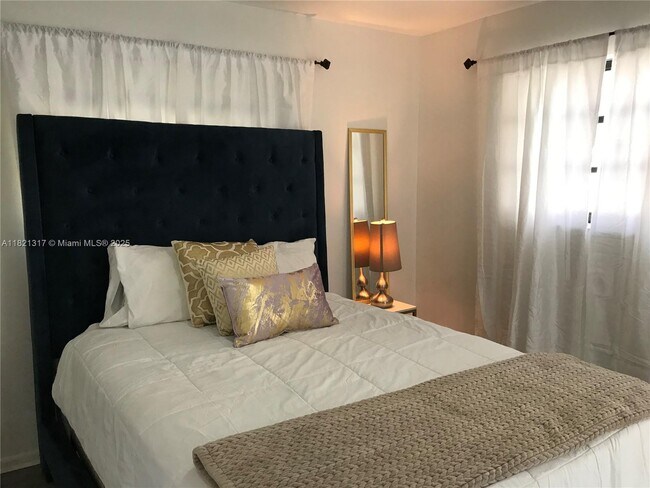 Photo - 5145 NW 5th Ave