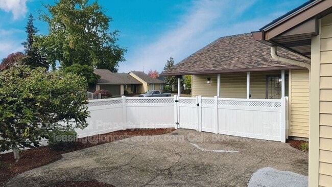 Photo - 2995 Fir Oaks Dr SW