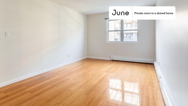 Room in Shared 4 bed/2 bath home in Flatbush
