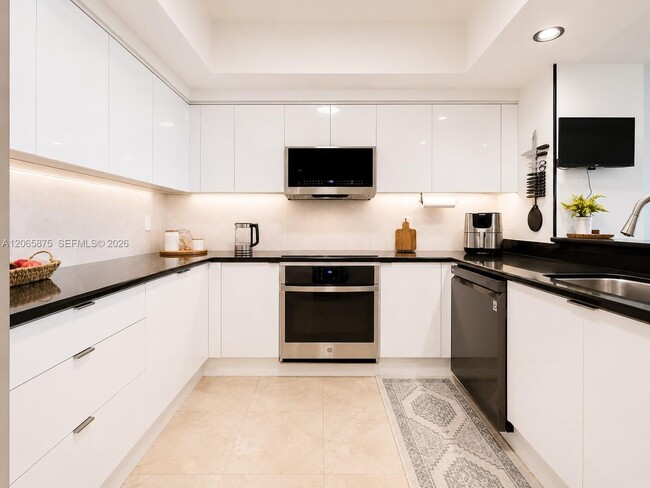 Photo - 14951 Royal Oaks Ln Unit 1501