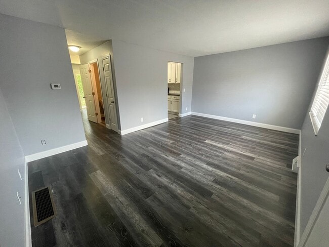 Photo - Bexvie Village Townhomes - Renovated unit