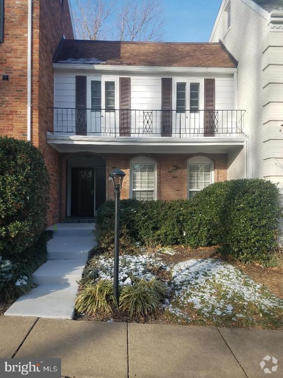 Building Photo - 1152 Wimbledon Dr Rental