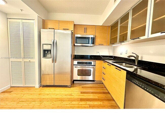 Photo - 31 SE 5th St Unit 1708