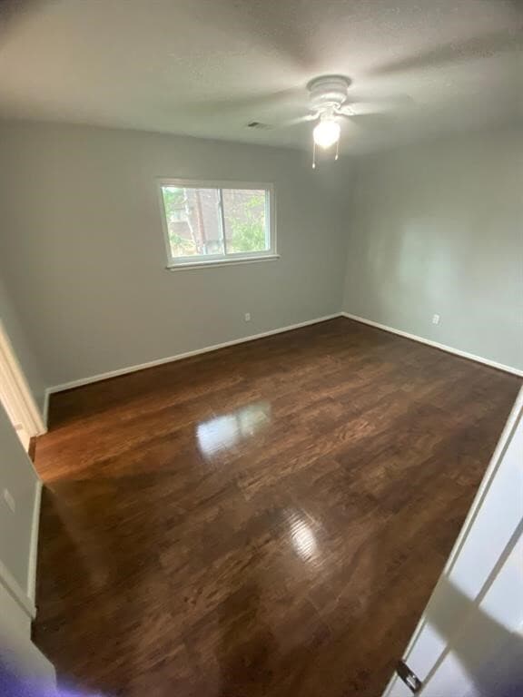 Photo - 5710 Glenmere Ln
