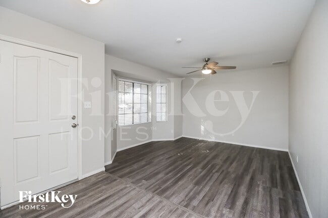 Photo - 3928 E Garnet Cir