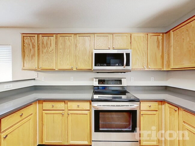 Photo - 873 E Geona St