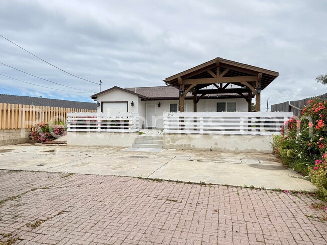 Photo - 1410 Shoshone St House