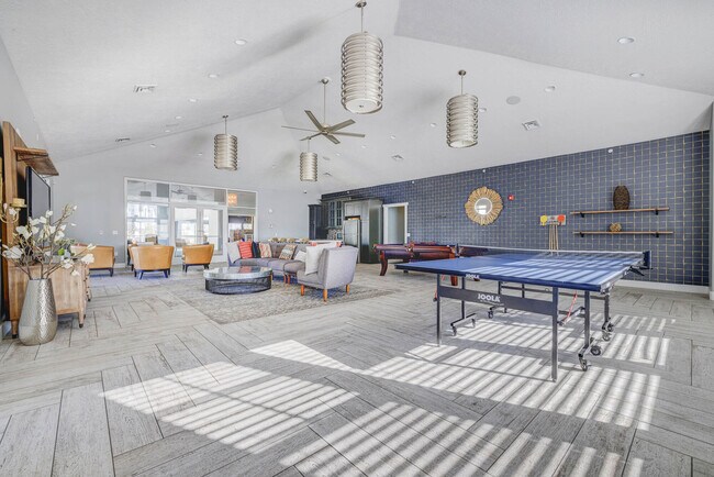 Rockledge at Quarry Bend apartments — community photo