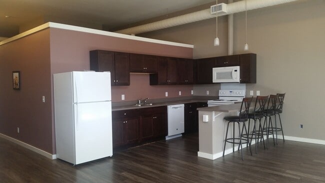 Photo - Beautiful Apartment on Bloomfield Square