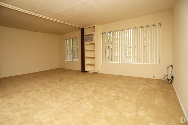 Studio: Living Area