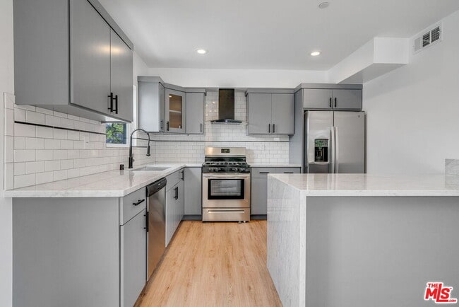 Photo - 1435 S Crescent Heights Blvd