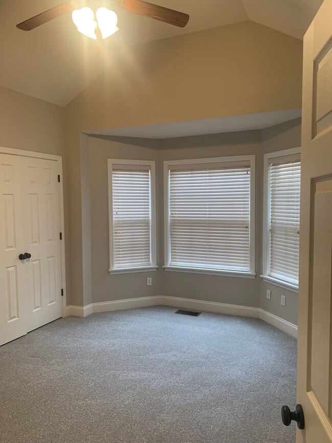 Photo - 2206 Anderson Rd