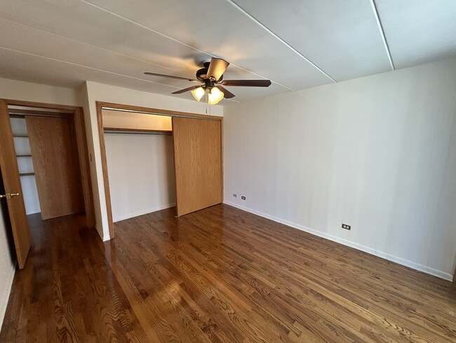 2340 N. Commonwealth