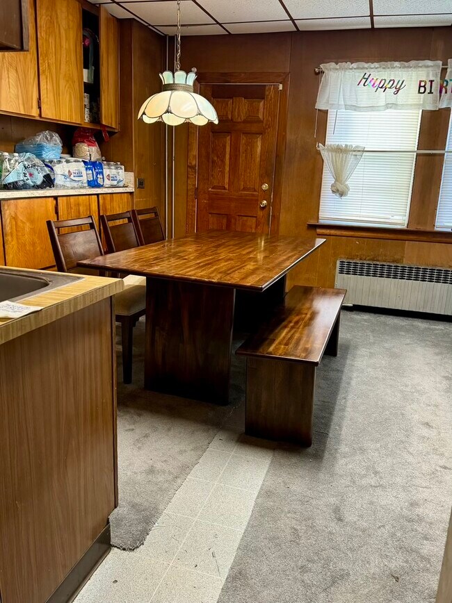 Photo - 869 Saratoga St