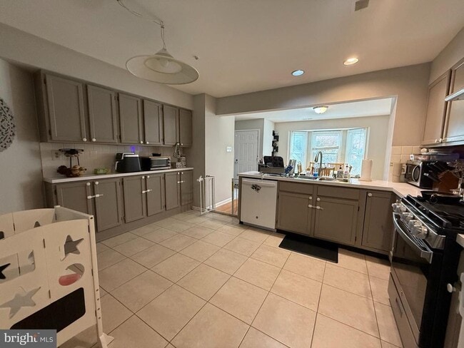 Photo - 15 Northrup Ct