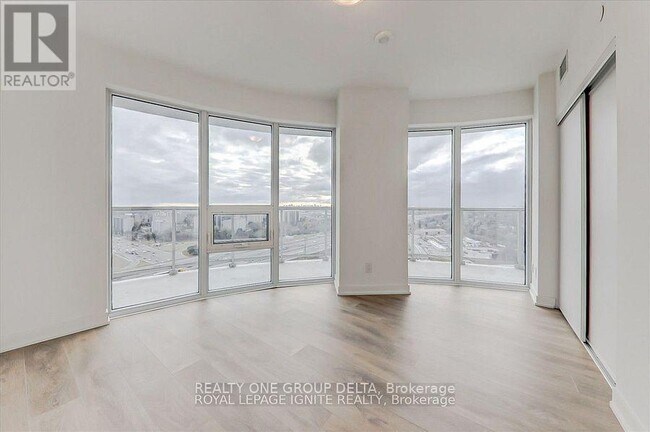 Photo - 2033 Kennedy Rd Unité 2311