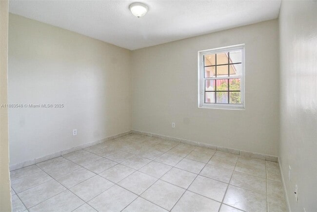 Photo - 11332 SW 207th Dr Unit 1