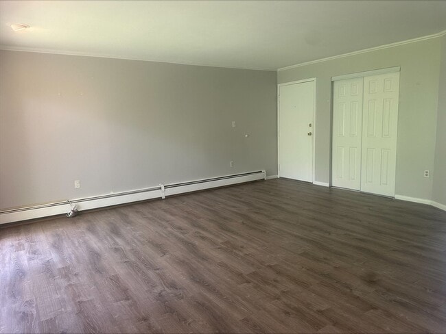 Photo - 21 Fernview Ave Unit 9