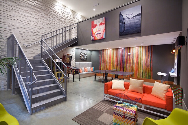 Brooklyn Riverside apartments — community photo