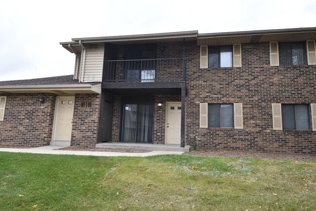 Photo - 5946 Joanne Dr