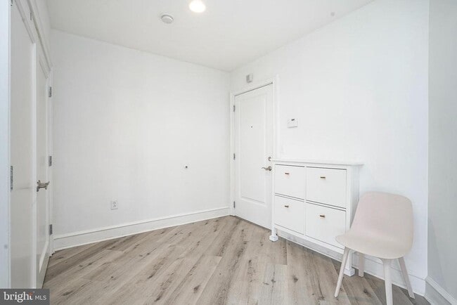 Photo - 201 N 8th St Unit 402