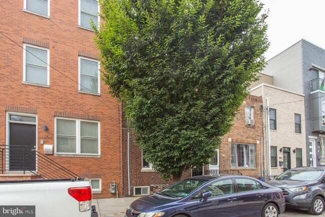 Photo - 1806 Manton St