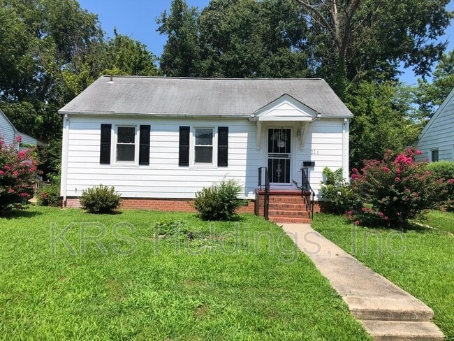 Building Photo - 226 Hickory Ave Rental