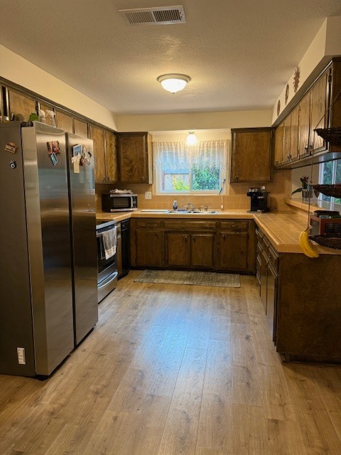 Photo - 812 Greenwich Dr