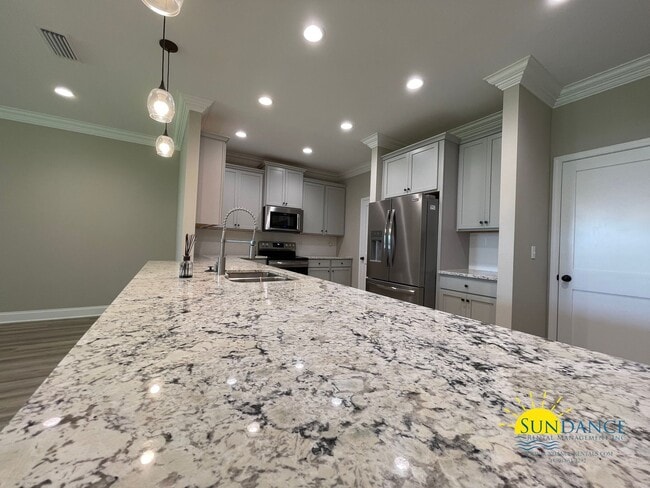 Photo - Stunning Shalimar 4 Bedroom / 3 Full Bathroom Home with Solar Energy Efficiency!