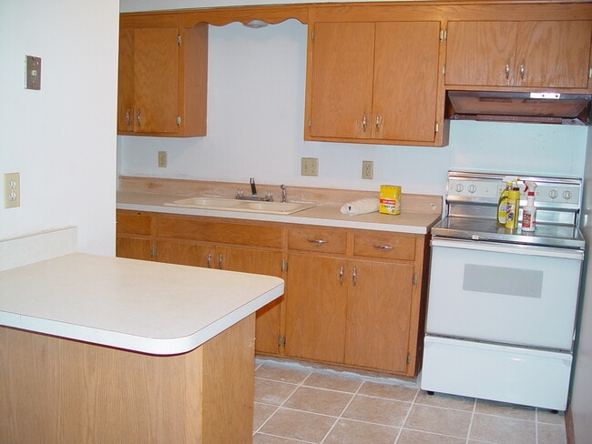 Photo - 1480 47th Ave NE Unit # XXX