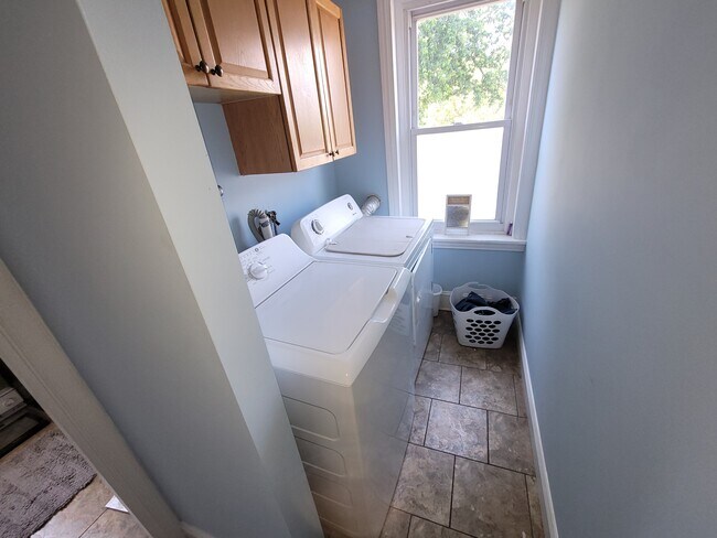 Photo - 422 Gold St