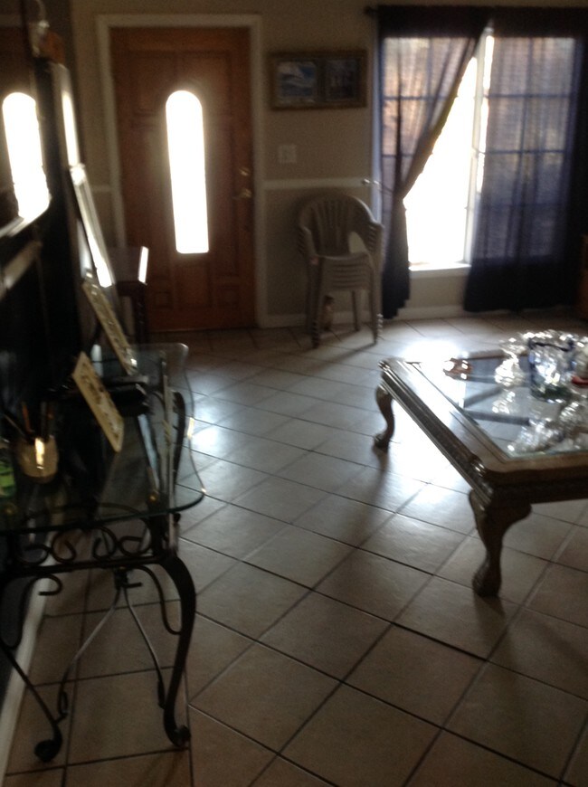 Photo - 2410 W Stanford St