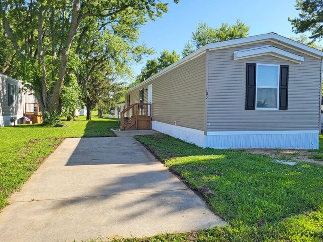 Photo - 2404 N 8th St