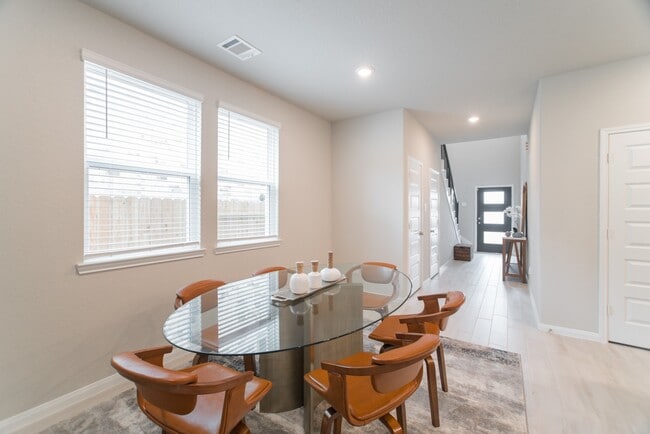 Photo - 17542 Rosette Grass Dr