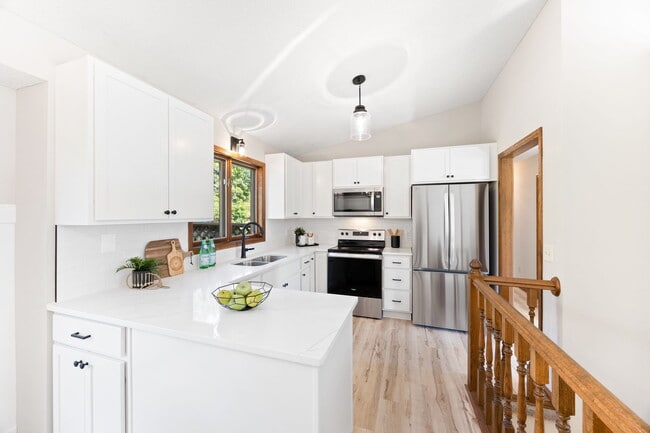 Photo - 1270 Lake Susan Hills Dr