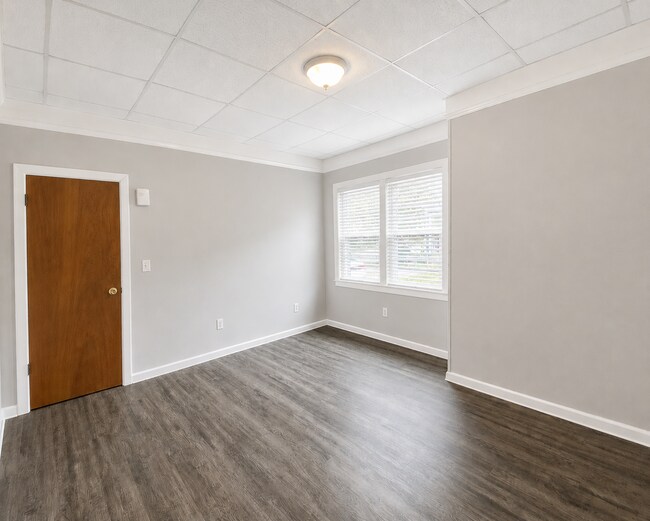 Photo - 1 bed/1 bath in Heritage Hill ( first floor) Unit Lyon 1