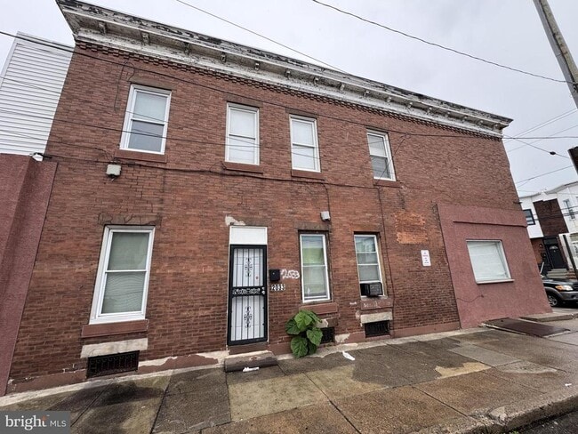 Building Photo - 2033 McKean St Rental