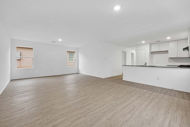 Photo - Beautiful Rental Home Located near 410 and Old Pearsall Rd.