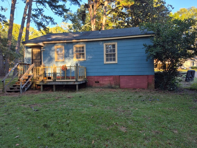 Photo - 3251 Meadow Ln