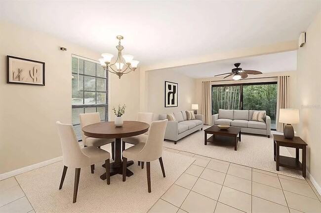 Photo - 911 SW 57th Ter