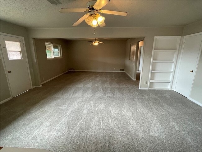 Photo - 2508 Easy St