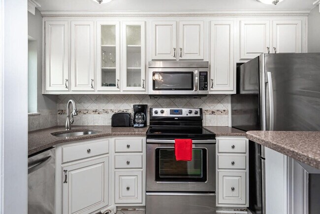 300 W Peachtree St NW Unit SI ID1299363P