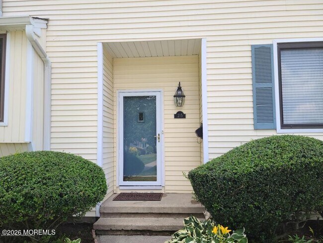 215 Clubhouse Dr