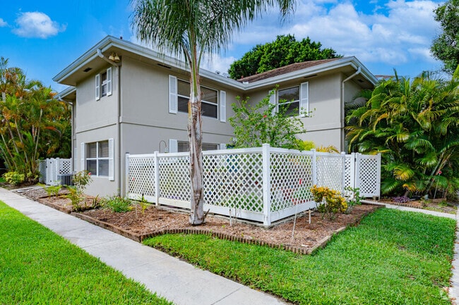 Building Photo - 3261 SW Sunset Trace Cir Rental
