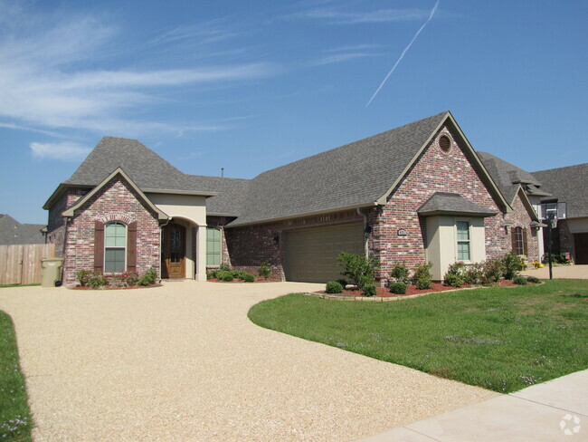 Building Photo - Gated Community... North Bossier... Rental