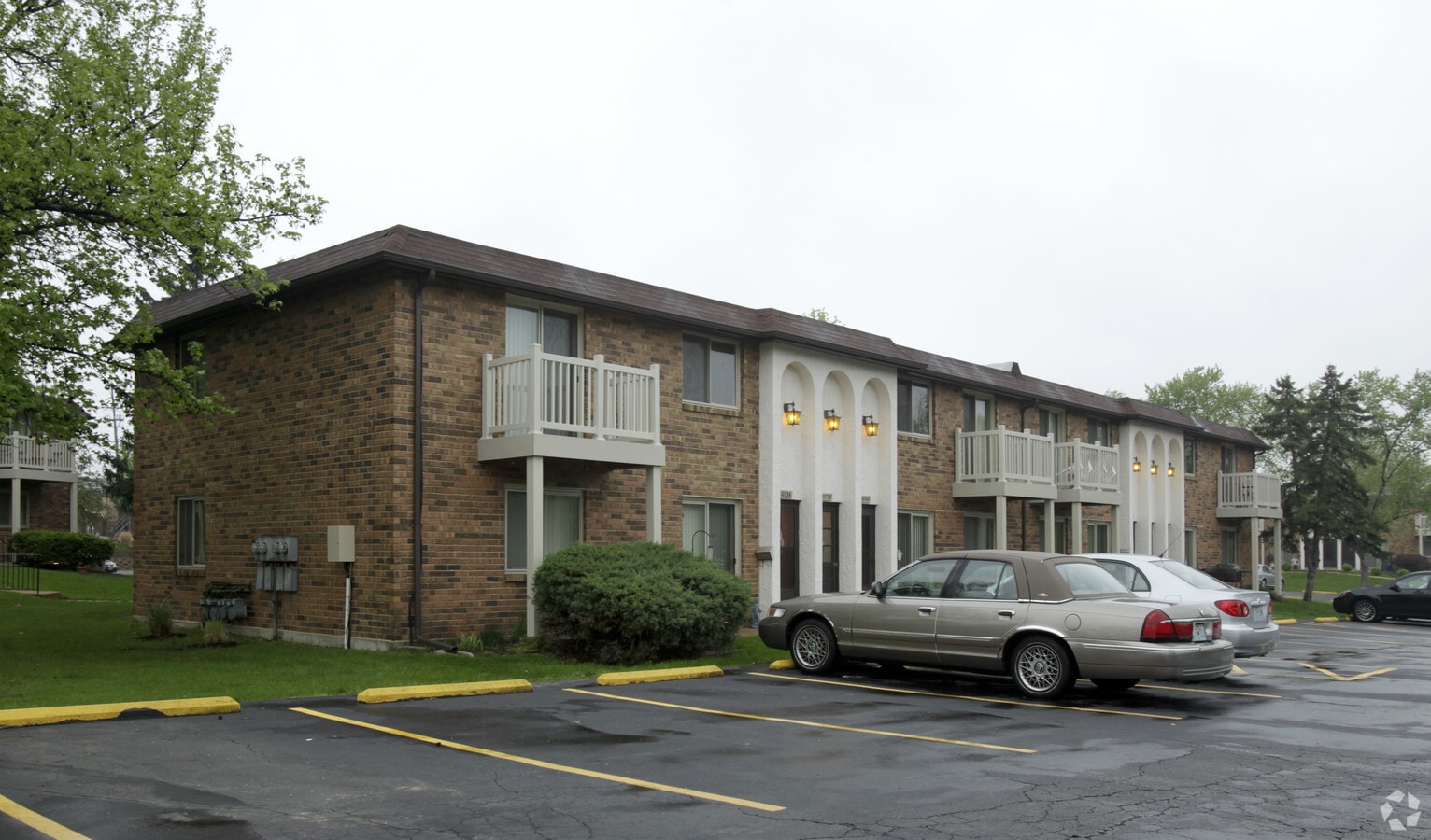 Photo - Lavinia Garden Apartments