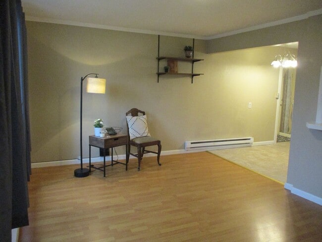 Photo - Adorable 3 Bedroom, 1 Bathroom Home in Tacoma