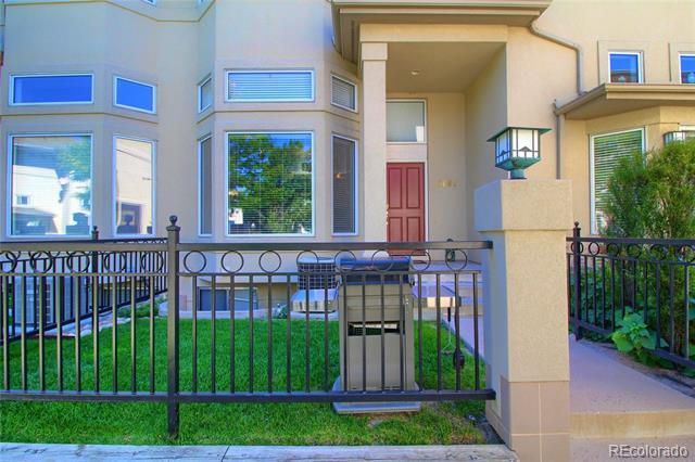 Photo - 5062 E Cherry Creek S Dr