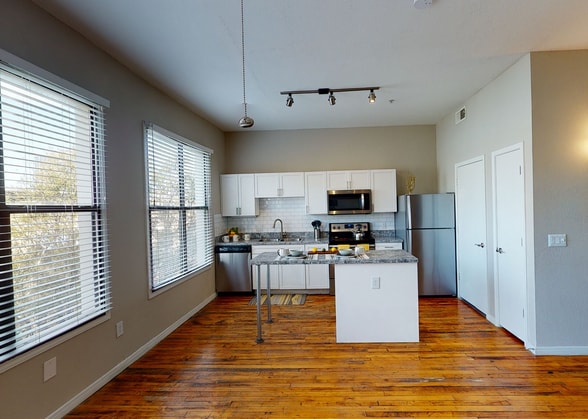 Photo - 5725 Martin Rd Unit 6105.11