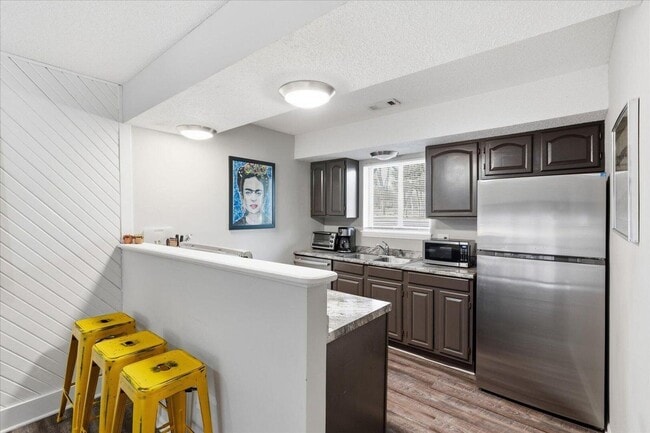 Photo - 1802-1804-1804 Juniper Dr